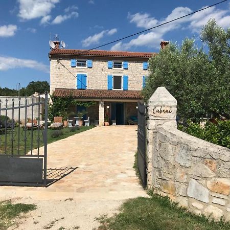 Farmhouse Cubani Bale Bagian luar foto